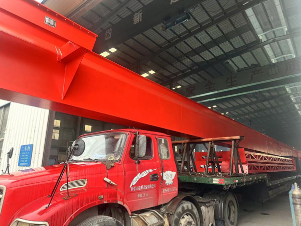 10t龍門吊起重機(jī)發(fā)貨